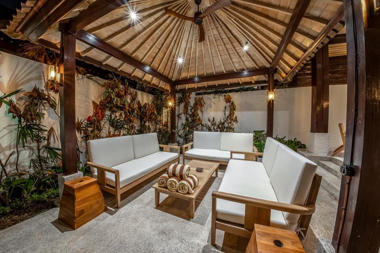 Putri Salju Villa By Evdekimi Ubud Exteriör bild